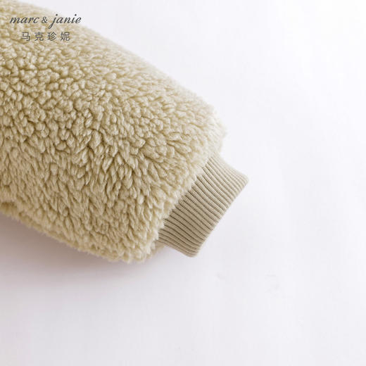 马克珍妮秋冬新款 男女童冰岛毛绣花立领外套 儿童棉服221778 商品图4