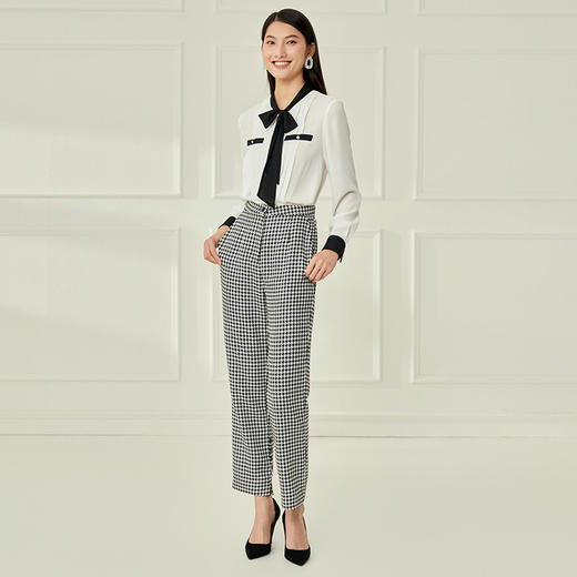 EITIE爱特爱秋季新款修身显瘦百搭直筒格纹裤子休闲裤6705413 商品图3
