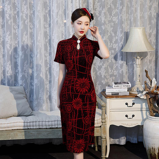 Q209 2022春夏新款亮丝绒长款旗袍连衣裙时尚复古修身改良旗袍 商品图0