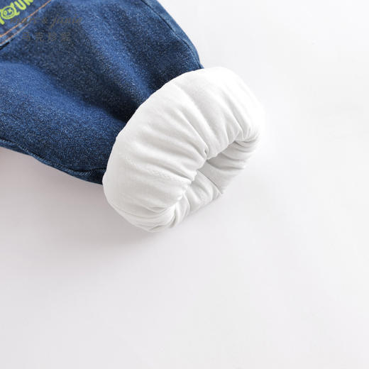 马克珍妮秋冬新款 男童印花宽松束脚牛仔裤 儿童棉裤221889 商品图4