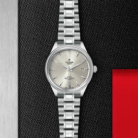 帝舵风尚系列 | 钢表壳，直径38毫米  银色表盘