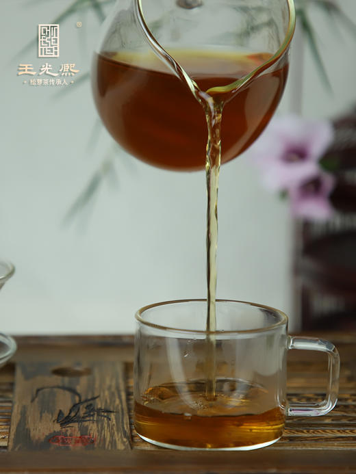 2025新茶 黄山王光熙茶叶祁门原产地红茶 一级红松萝200克大罐装 商品图4