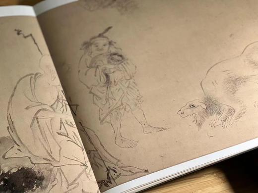 预售!!!《宋人绘十六应真图》，（宋）佚名 绘，特装编号本，6开，册页装，787mm×1092mm 布面，带函套，西泠印社出版社2021年5月一版一印。定价268，售价178元。  商品图6