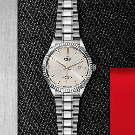 帝舵风尚系列 | 钢表壳，直径41毫米  镶钻表盘 商品图0