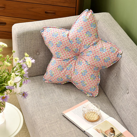 雏菊系列樱花抱枕沙发客厅腰枕 商品图2