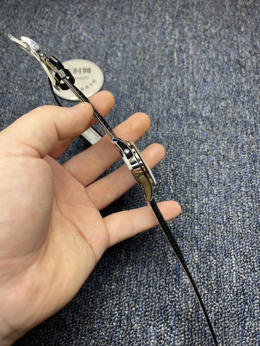 MX厚积薄发 真"芯"力作——【VC江诗丹顿伍陆之型—FIFTYSIX全日历系列】腕表 商品图3