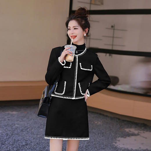 【服饰鞋包】- 名媛气质小香风法式绣边一步裙两件套裙 商品图2