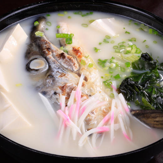 【三文鱼边角料大清仓】三文鱼鱼头可煲汤，鱼尾可香煎，碎肉可炒饭，鱼鳍可红烧，边角可当喵粮 商品图1