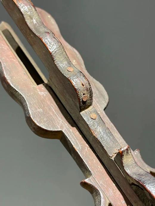 楠木雕密宗手持金刚杵，顺丰包邮 商品图3