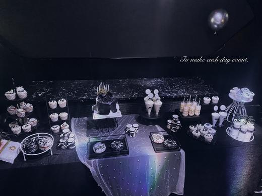 高级感黑白配甜品台 商品图0