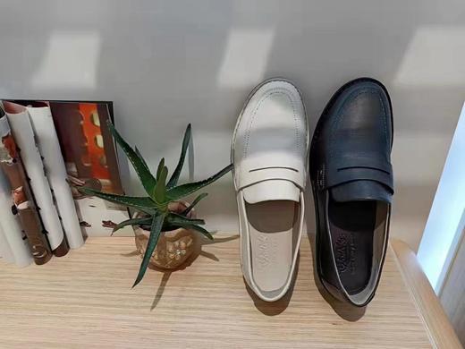 雅乐士2024年新款意大利进口小牛皮女鞋 商品图1