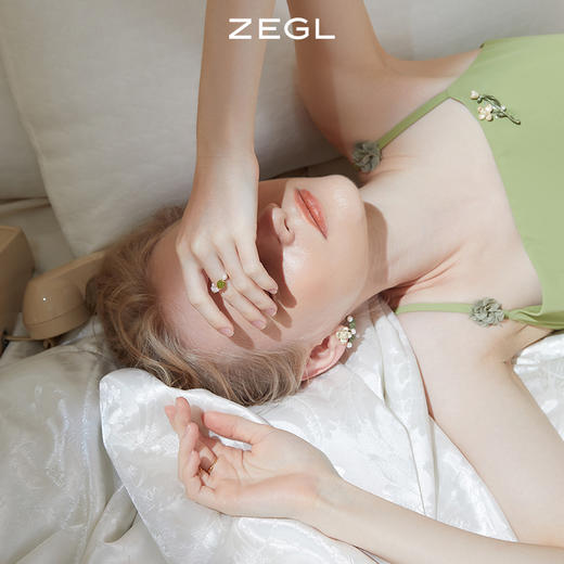 ZEGL设计师花间集系列栀子花朵仿珍珠耳环女森系耳钉925银针耳饰 商品图1