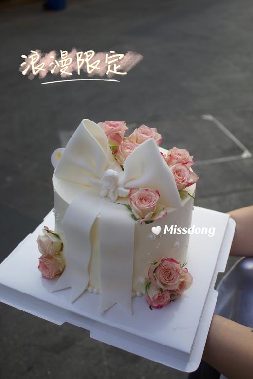 蝴蝶结蛋糕 商品图2