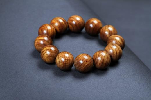 HL0031°古韵海黄手串 商品图1