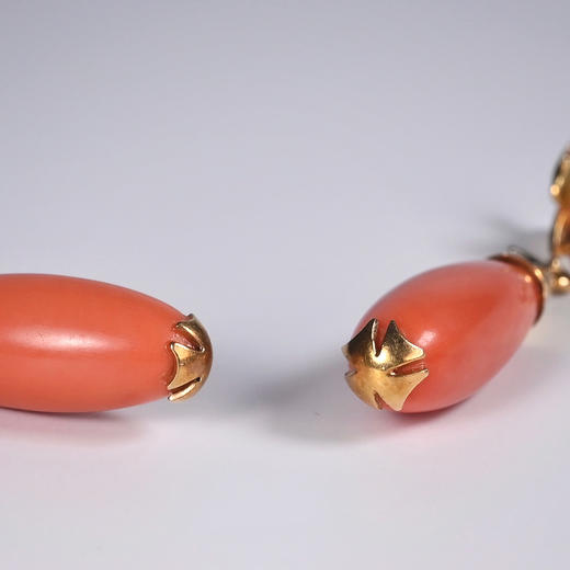欧洲古董粉珊瑚水滴耳环 商品图4