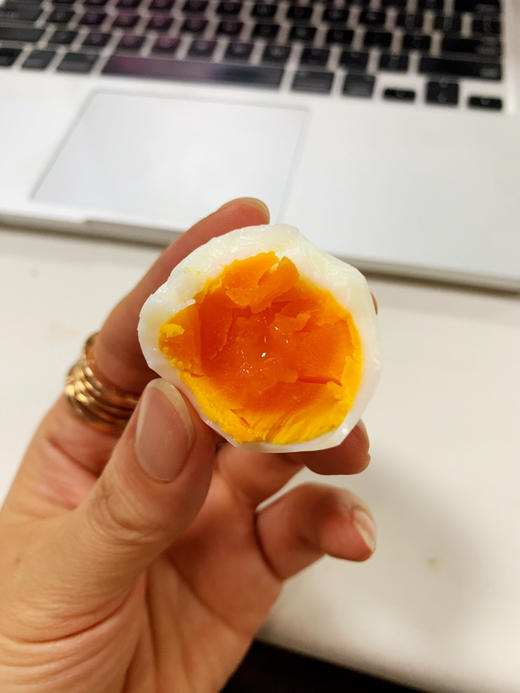 红心头窝散养鸡蛋 商品图3