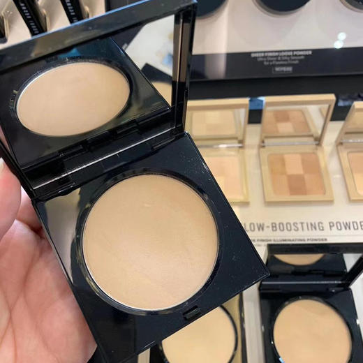 Bobbi brown芭比布朗蜜粉饼 商品图0