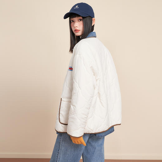 西遇休闲棉服女2022年冬季新款宽松拼接单排扣大口袋短款上衣外套D2021639 商品图3
