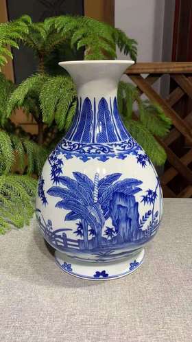 柴窑竹石芭蕉玉壶春赏瓶