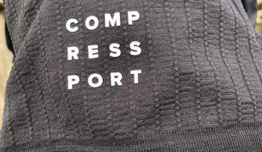 Compressport防风半拉链长袖Hybird 商品图5