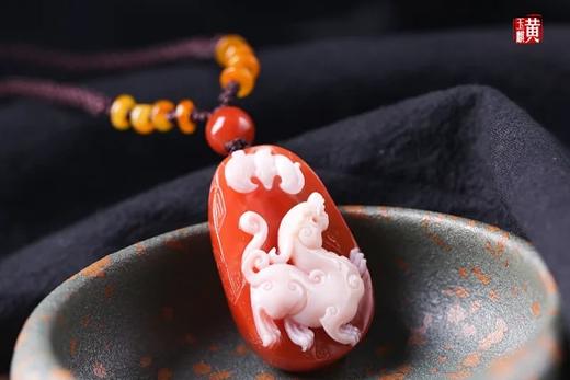 南红精雕【麒麟】吊坠 配精美编织挂绳 商品图0