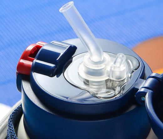 杯具熊联名奥特曼熊抱儿童保温杯吸管水壶小学生宝宝幼儿园水杯 商品图2