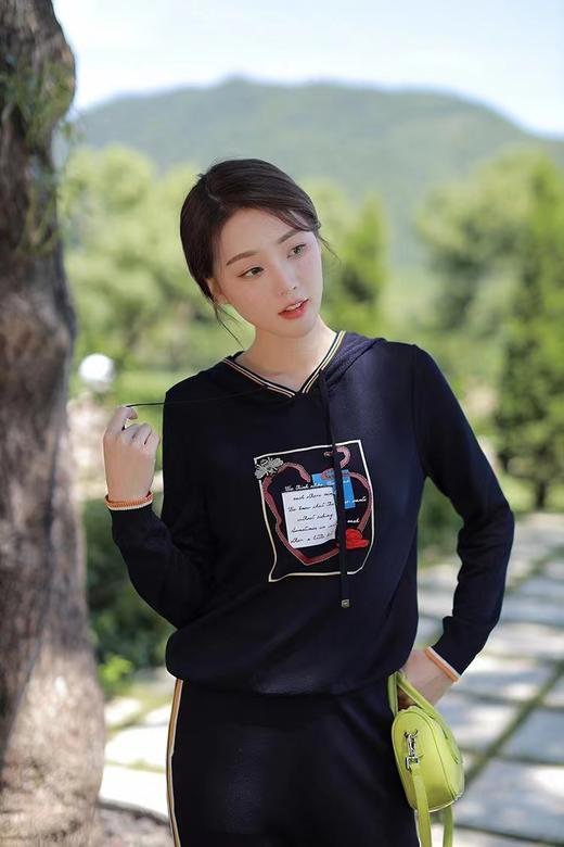 3F玖姿休闲帽衫 商品图0