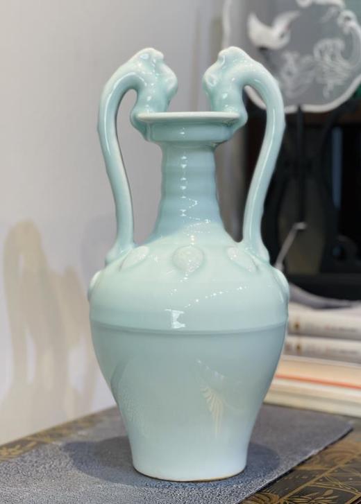 景德镇青瓷赏瓶 商品图4