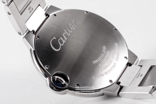 经典重现【荟萃过往复刻精华 开辟AF超神之路】
AF精于工，卓于质，美与形。匠心打造举世无双克隆体——卡地亚蓝气球42mm系列。圆润典雅，尽显高贵气质。 商品图7