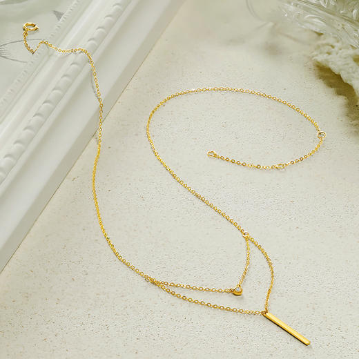 周六福女黄18K钻石链坠 几何设计 璀璨闪耀钻石项链女送礼女生 商品图2