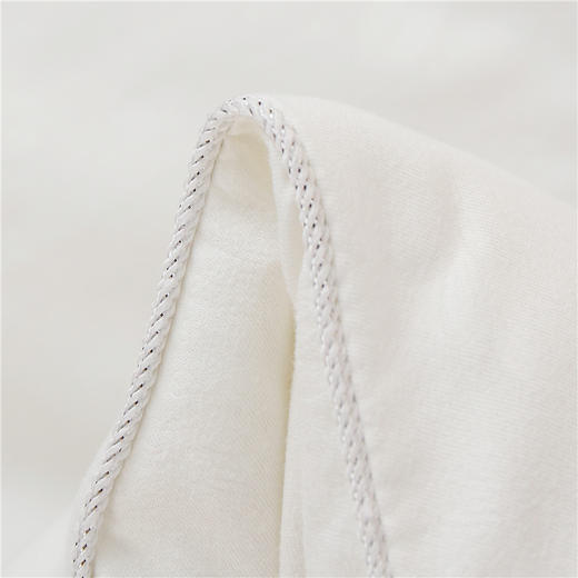 园园亲选南通家居顶柔品牌100*%蚕丝被，冬暖夏凉轻盈不压身亲肤细腻柔 商品图7