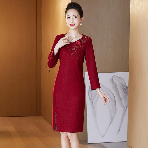 LC-6312秋冬新款高贵加厚毛呢旗袍改良版喜婆婆婚宴礼服洋气 商品图0