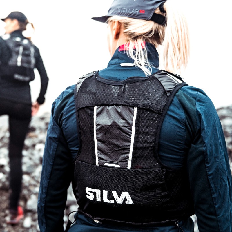 瑞典SILVA轻量越野背包 Strive Light Black 5男女跑步运动户外越野跑随身收纳装备双肩包