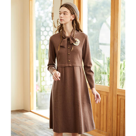 Famecoco范可儿蝴蝶结系带连衣裙秋冬款过膝长款高腰毛衣裙F228FA003 商品图2