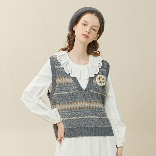Famecoco范可儿复古提花针织马甲女秋冬套头v领无袖坎肩背心F228CA028 商品图4