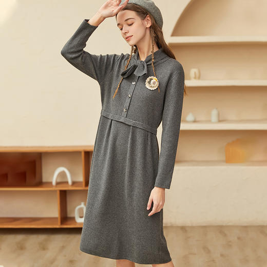 Famecoco范可儿蝴蝶结系带连衣裙秋冬款过膝长款高腰毛衣裙F228FA003 商品图3