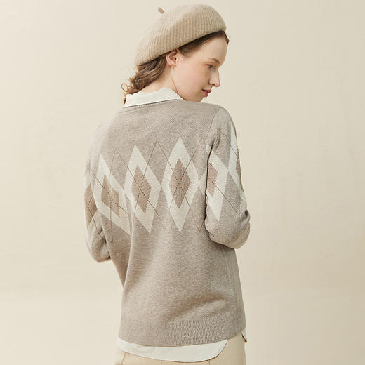 Famecoco范可儿复古菱形格毛衣女套头秋冬宽松圆领长袖针织衫F228DB014 商品图4