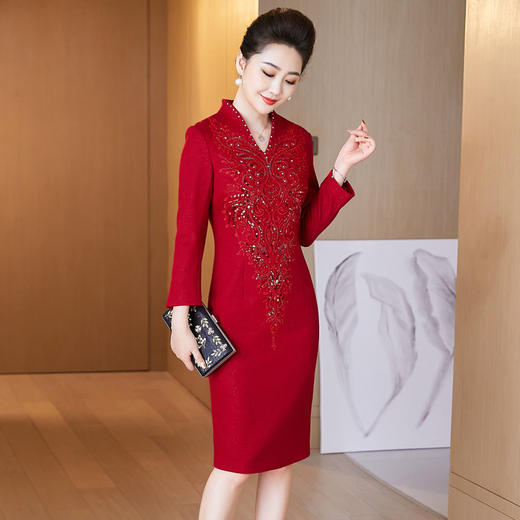 LC-6302新款婚礼礼服大码修身毛呢喜婆婆婚宴高贵长袖连衣裙冬 商品图1