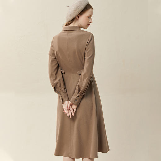 Famecoco范可儿磨毛连衣裙秋冬原创设计前胸镂空花边拼接长裙F228FA008 商品图2