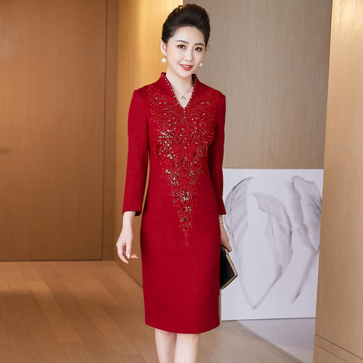 LC-6302新款婚礼礼服大码修身毛呢喜婆婆婚宴高贵长袖连衣裙冬 商品图3