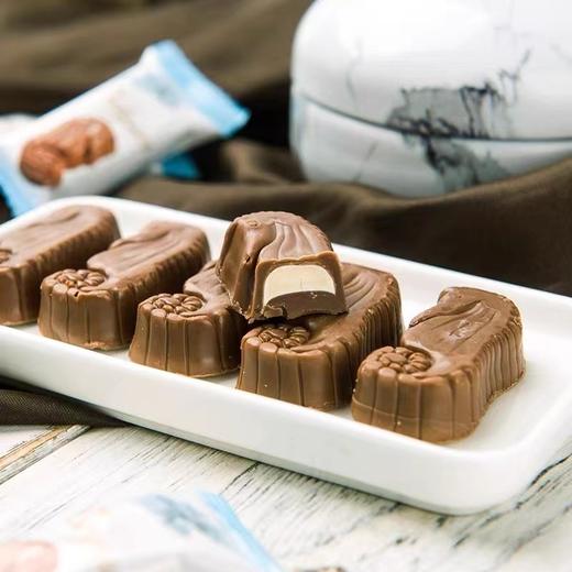 【满500赠品】比利时巧克力3包（效期到11.30）/ 小红帽抱狐狸摆件 商品图2