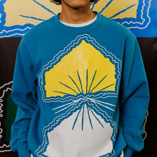 CryingCenter 泪屋系列 房与屋中庭烟花湖蓝色圆领加绒卫衣软糯 商品图3