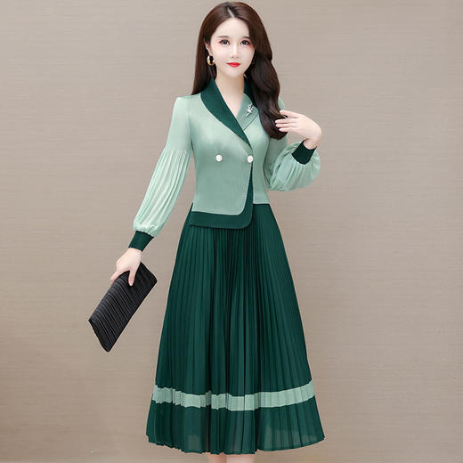 QYM L821-Y时尚灯笼袖百褶皱裙拼结假两件高字裙 商品图1