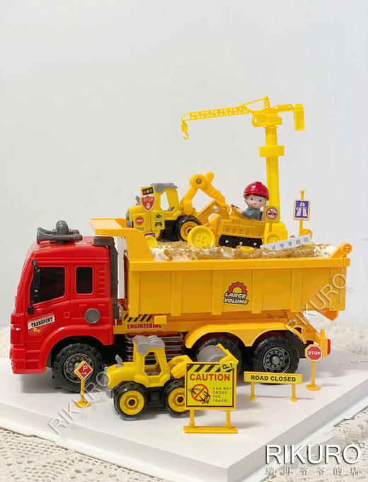 【超级翻斗工程车】鲜果乳脂蛋糕 商品图1