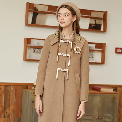 Famecoco范可儿羊毛双面呢大衣女披肩领牛角扣毛呢外套F228AQ002 商品图1