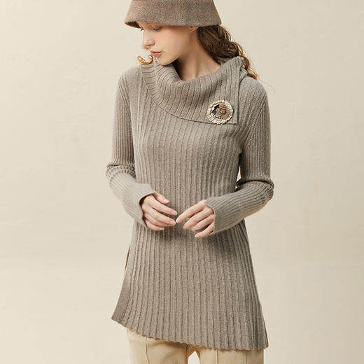 Famecoco范可儿坑条针织衫秋冬款小众原创设计围脖可拆毛衣F228DB010 商品图0