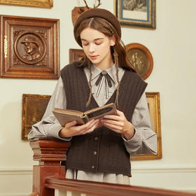 Famecoco范可儿羊毛绞花马甲女开衫原创v领口袋外搭上衣F228CA021