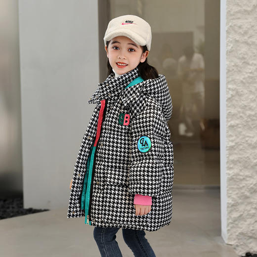 XBB-2218儿童羽绒服新款女童中长款韩版中大童加厚格子时尚外套 商品图2
