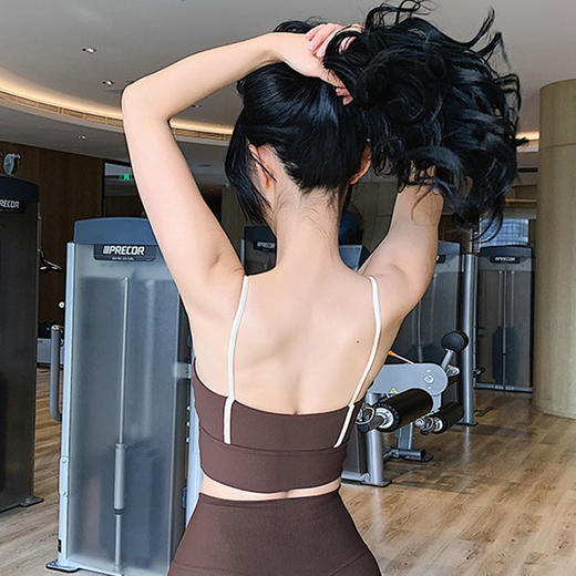 跃牌【禅语梵心系列】运动内衣女防震定型防下垂吊带美背跑步瑜伽文胸FX1906（可拆胸垫） 商品图3