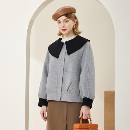 MH9J2斯尔丽瑟俪2022年冬上新商场同款甜美名媛撞色娃娃领短款大衣 商品图0